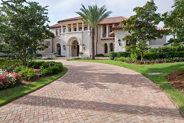 Best Cobblestone Driveway Pavers  in Medina, TX